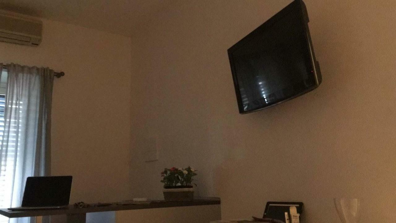 Le Mosse Di Anna Apartment Firenze Bagian luar foto